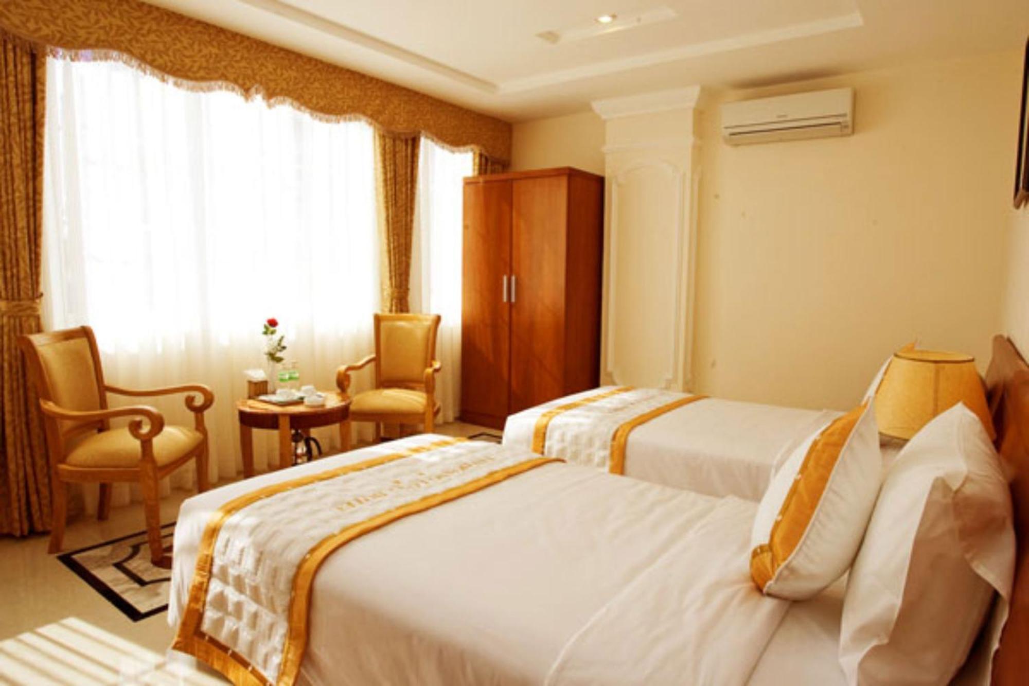 Tan Hoang Long Hotel Ho Chi Minh City Bagian luar foto